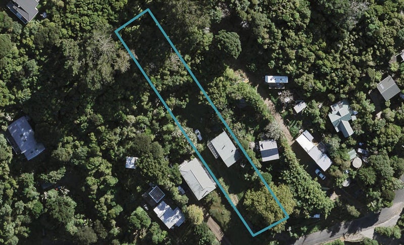25 Frank Street, Oneroa, Waiheke Island - Carousel 1