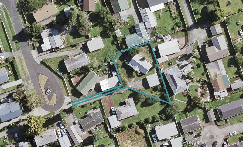 10 Le Havre Place, Takanini, Auckland - Carousel 1