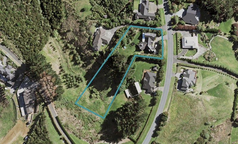 656 Redoubt Road, Flat Bush, Auckland - Carousel 1