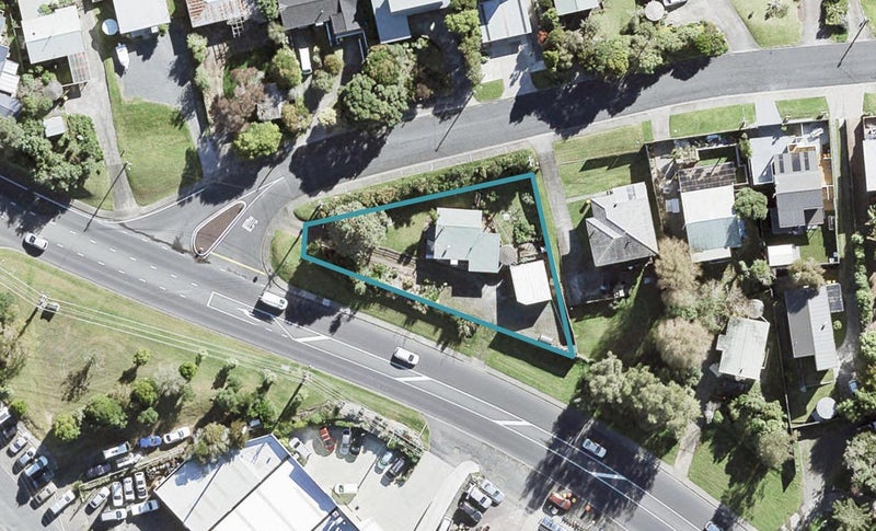 1 Totara Road, Stanmore Bay, Whangaparaoa - Carousel 1
