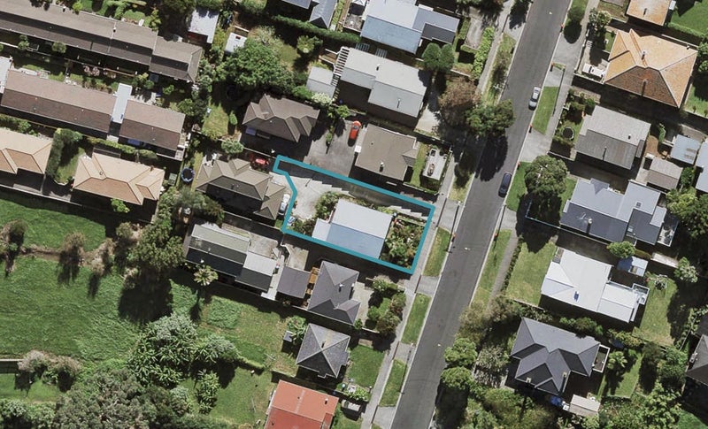 20 Forbes Street, Onehunga, Auckland - Carousel 1