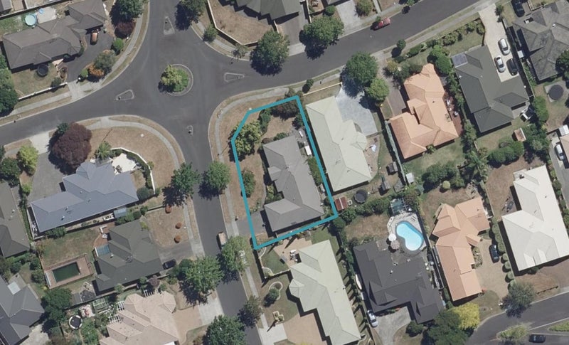 19 Bramley Drive, Rototuna, Hamilton - Carousel 1