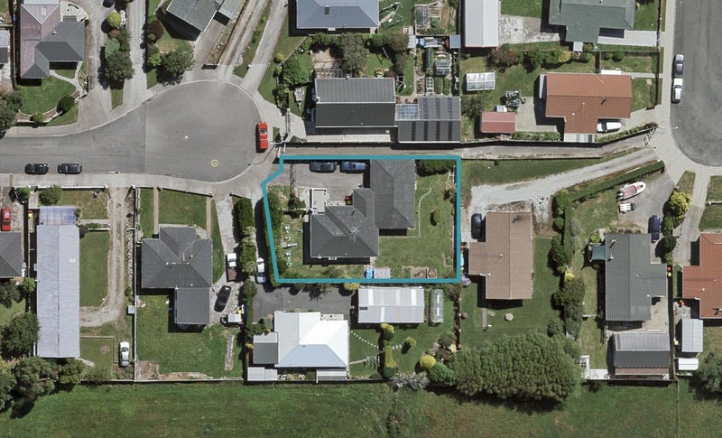 40 Chesney Court, Heidelberg, Invercargill - Carousel 1