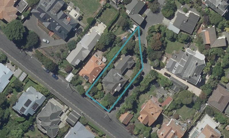14 Lynwood Avenue, Maori Hill, Dunedin - Carousel 1