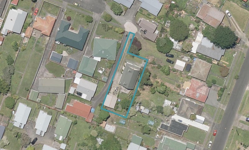 58 Hakeke Street, Whanganui East, Whanganui - Carousel 1