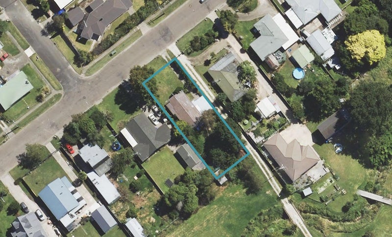 37 Massey Road, Mangapapa, Gisborne - Carousel 1