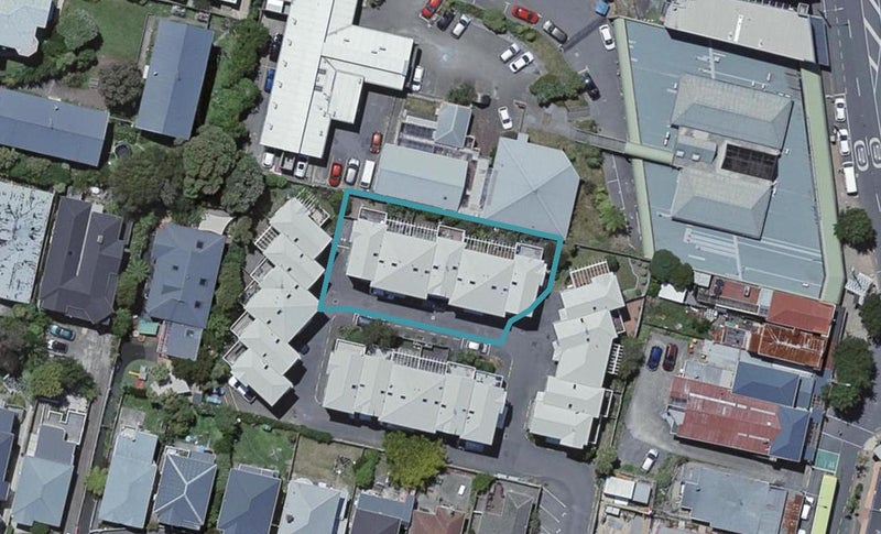 7/10 Colombo Street, Newtown, Wellington - Carousel 1