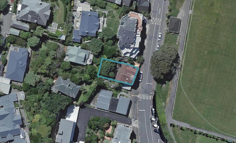 84B Salamanca Road, Kelburn, Wellington - Carousel 1