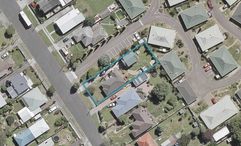 19 John Street, Trentham, Upper Hutt - Carousel 1
