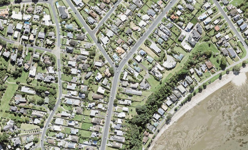 1021 Whangaparaoa Road, Matakatia, Whangaparaoa - Carousel 1
