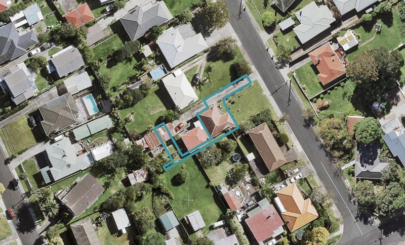 6/2 Kereru Street, Henderson, Auckland - Carousel 1