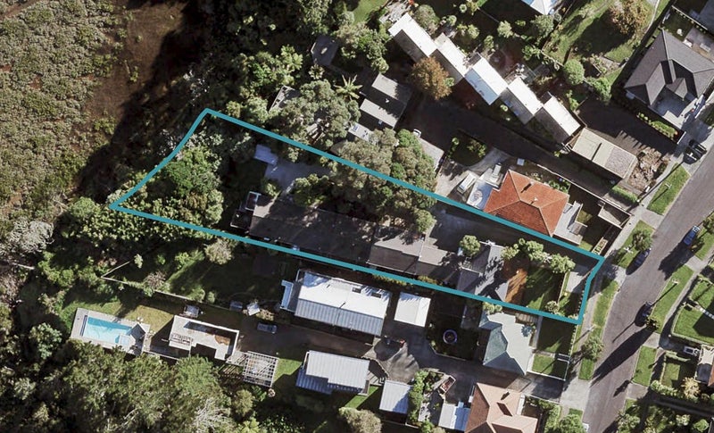 9B Seaside Avenue, Waterview, Auckland - Carousel 1