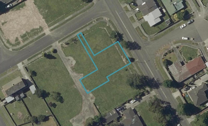 84 Botanical Road, Takaro, Palmerston North - Carousel 1