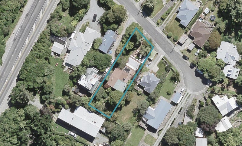 8 Hugh Duncan Street, Haywards, Lower Hutt - Carousel 1
