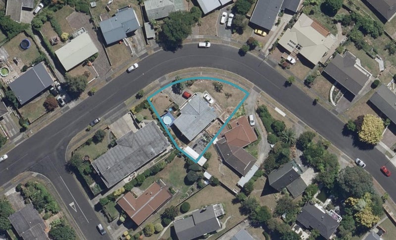 11 Glamis Avenue, Dinsdale, Hamilton - Carousel 1