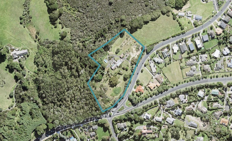 1198 Whangaparaoa Road, Gulf Harbour, Whangaparaoa - Carousel 1