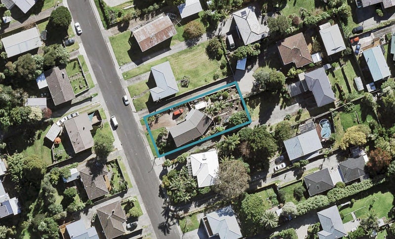 60 Stott Avenue, Birkdale, Auckland - Carousel 1