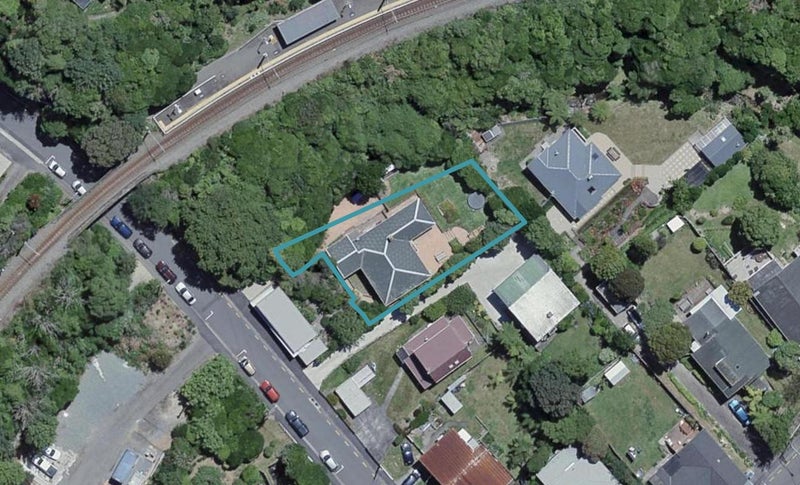8A Awarua Street, Ngaio, Wellington - Carousel 1