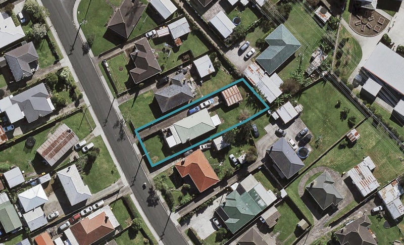 55 Ashton Avenue, Otara, Auckland - Carousel 1