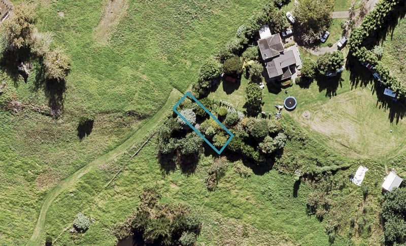 67 Picnic Point Road, Hobsonville, Auckland - Carousel 1