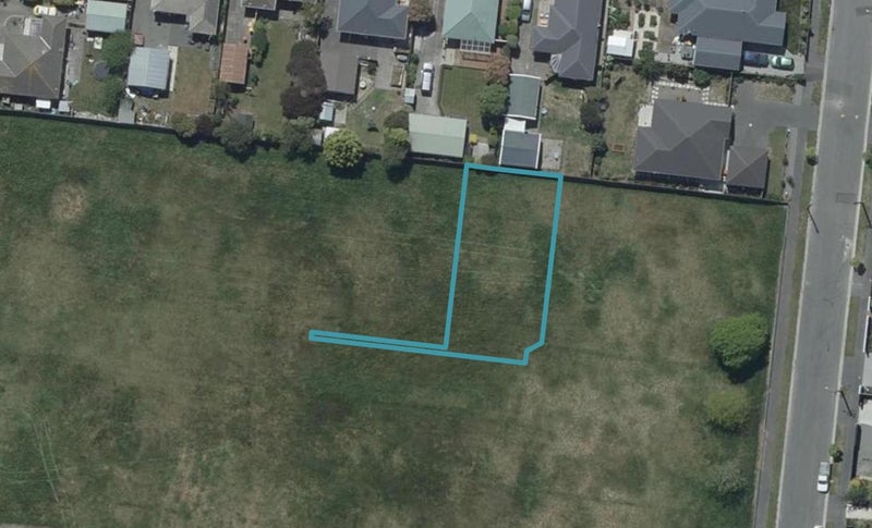 31 Freeville Place, New Brighton, Christchurch - Carousel 1