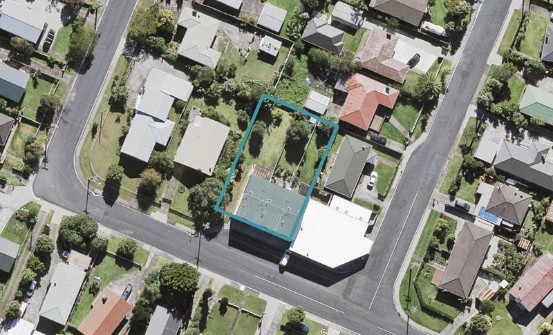39 Brains Road, Kelston, Auckland - Carousel 1