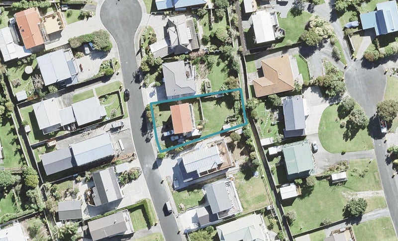 16 RAWHITI PL, Snells Beach, Auckland - Carousel 1