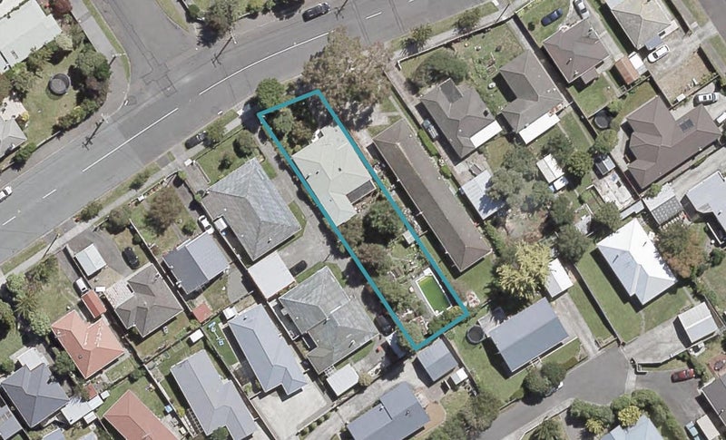 33 Ararino Street, Trentham, Upper Hutt - Carousel 1