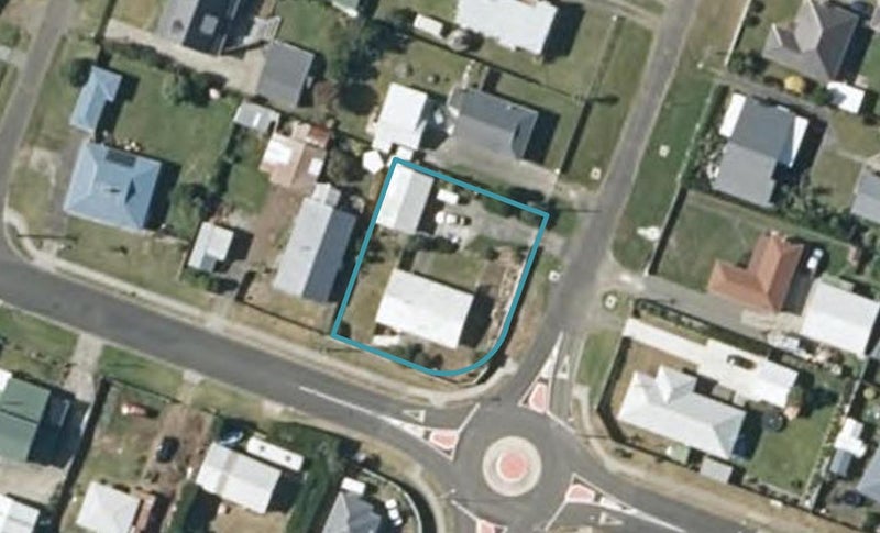 3 Pratt Avenue, Foxton Beach, Foxton - Carousel 1