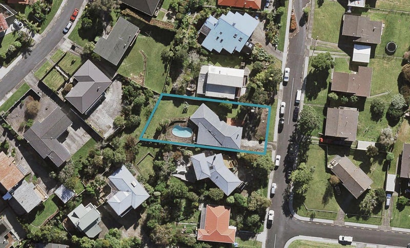 42 Potter Avenue, Northcote, Auckland - Carousel 1