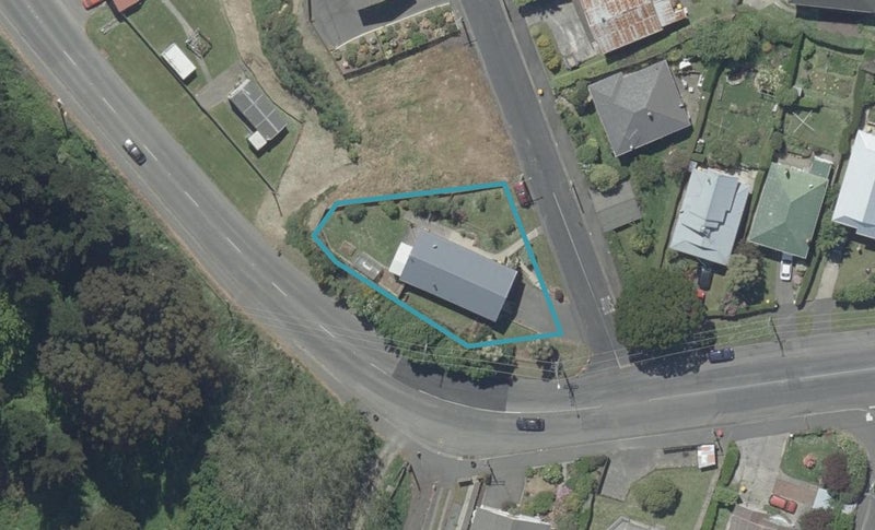 1 Pitcairn Street, Kenmure, Dunedin - Carousel 1