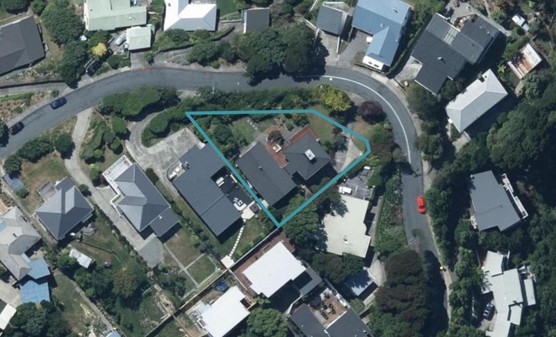 33 Kiriwai Road, Paremata, Porirua - Carousel 1