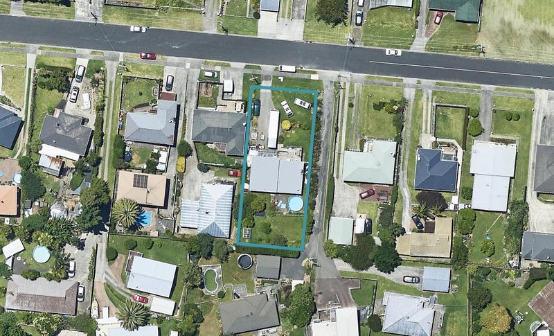 34 Esk Street, Parkvale, Tauranga - Carousel 1