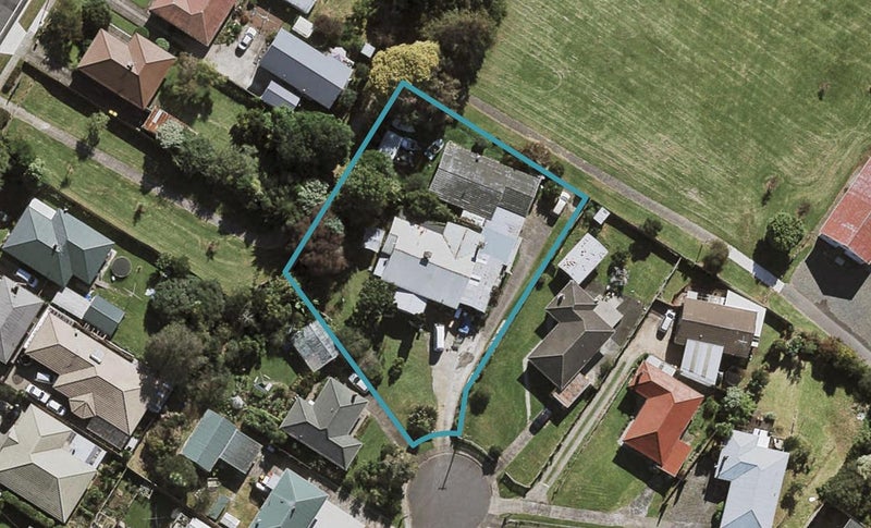 10 Plymouth Place, Papatoetoe, Auckland - Carousel 1