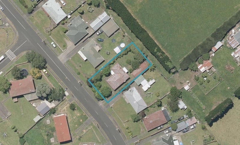 108 Talbot Street, Whanganui East, Whanganui - Carousel 1