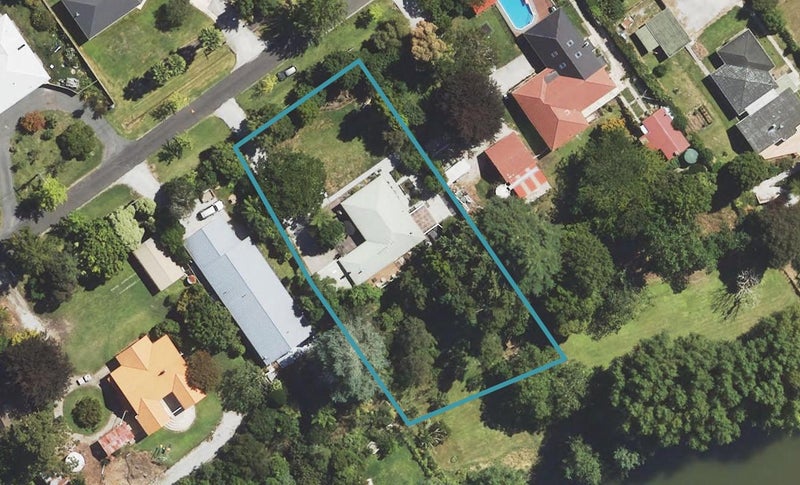 35 Island Road, Whataupoko, Gisborne - Carousel 1