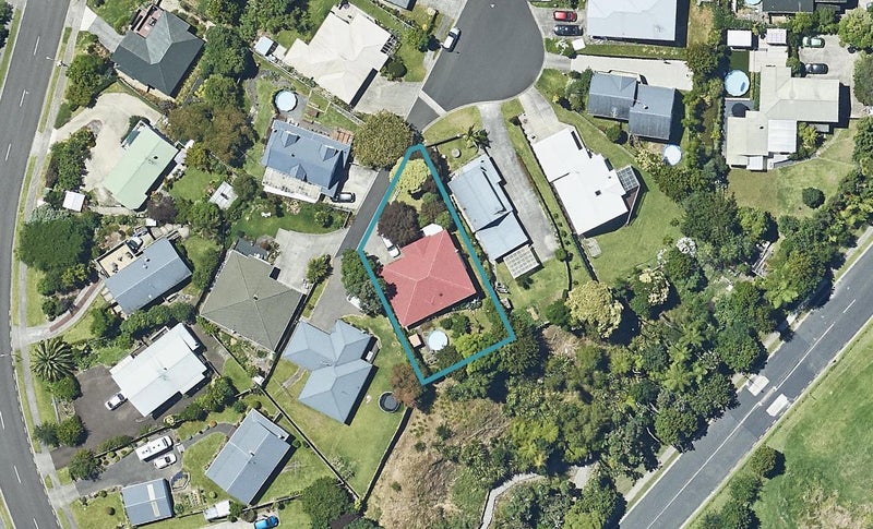 22 Tamworth Place, Gate Pa, Tauranga - Carousel 1