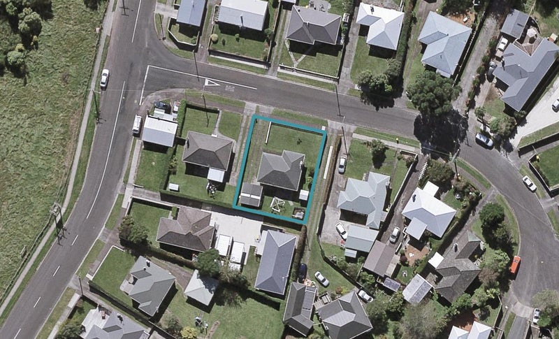 4 Barry Street, Ferndale, New Plymouth - Carousel 1