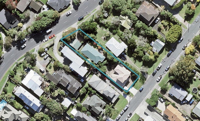 941 Beach road, Torbay, North Shore City - Carousel 1
