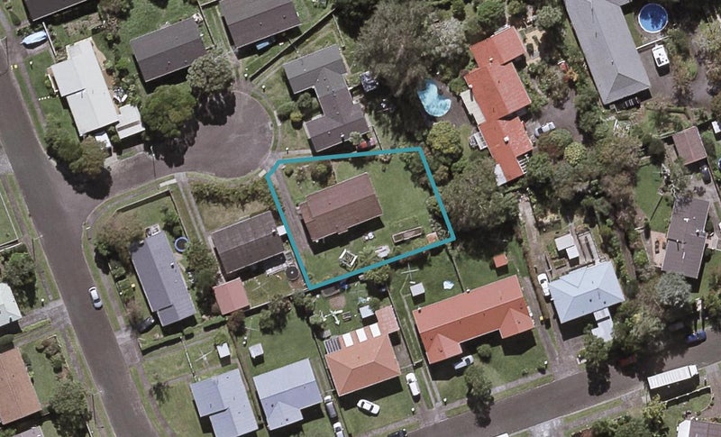 6 Kirton Place, Westown, New Plymouth - Carousel 1