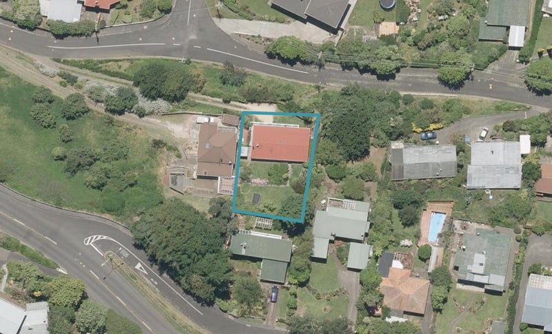 10 Webb Road, Durie Hill, Whanganui - Carousel 1