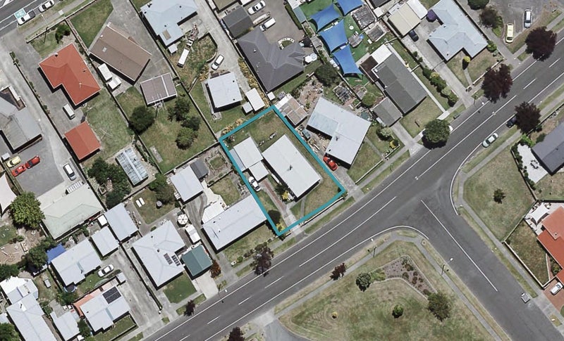 70 Tait Drive, Greenmeadows, Napier - Carousel 1