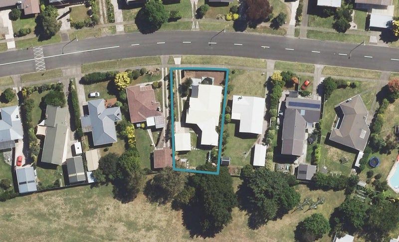 1006 Aberdeen Road, Te Hapara, Gisborne - Carousel 1