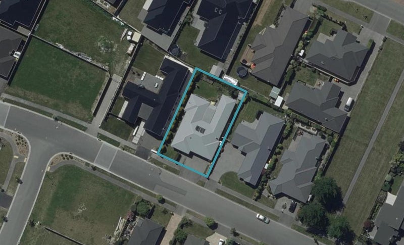 44 Burbank Drive, Aidanfield, Christchurch - Carousel 1