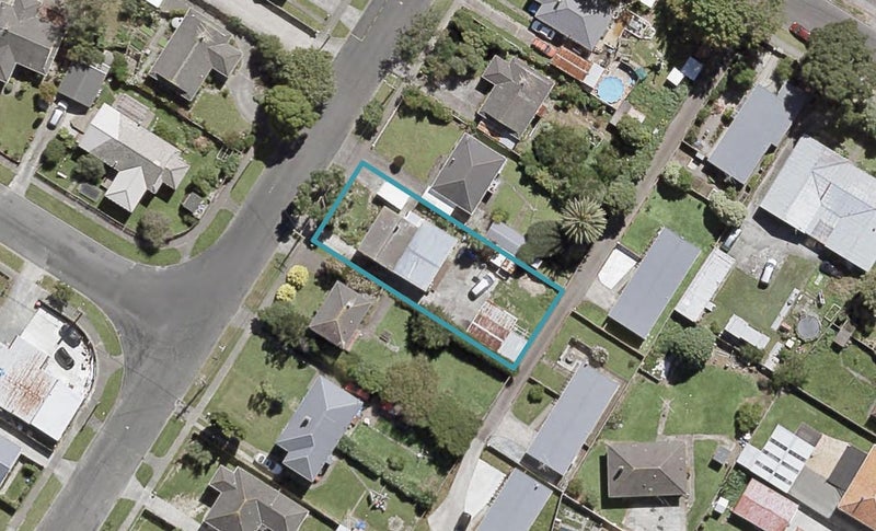 92 Molesworth Street, Taita, Lower Hutt - Carousel 1
