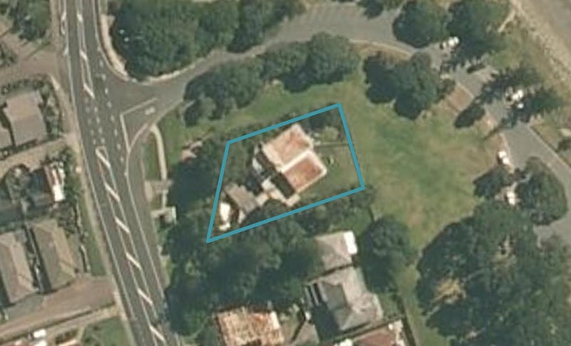 2/465 Hibiscus Coast Highway, Orewa, Orewa - Carousel 1