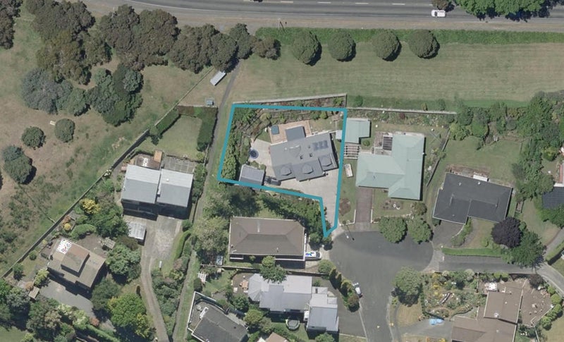 7 Linda Place, Saint Johns Hill, Whanganui - Carousel 1