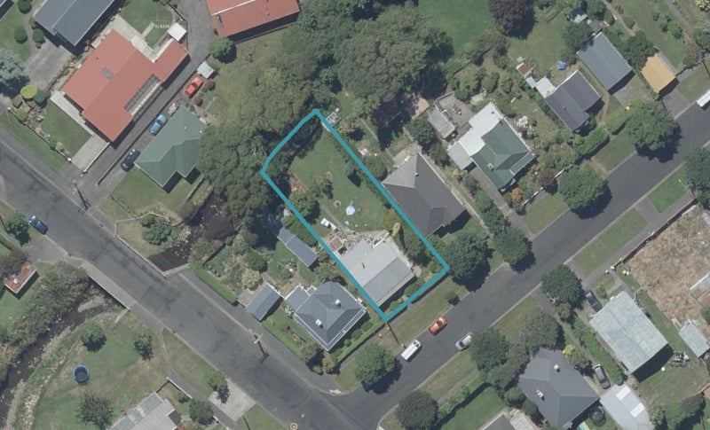 3 Ainslee Place, North East Valley, Dunedin - Carousel 1