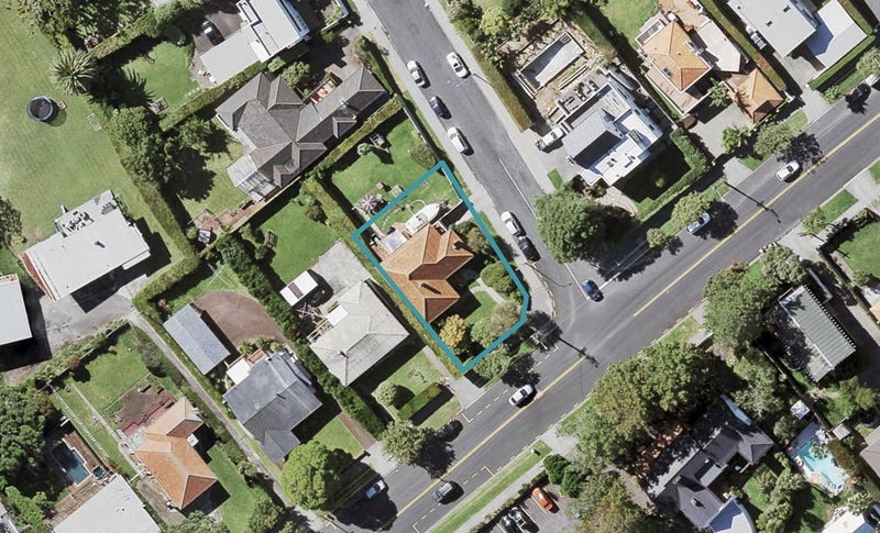 2A Glen Atkinson Street, St Heliers, Auckland - Carousel 1