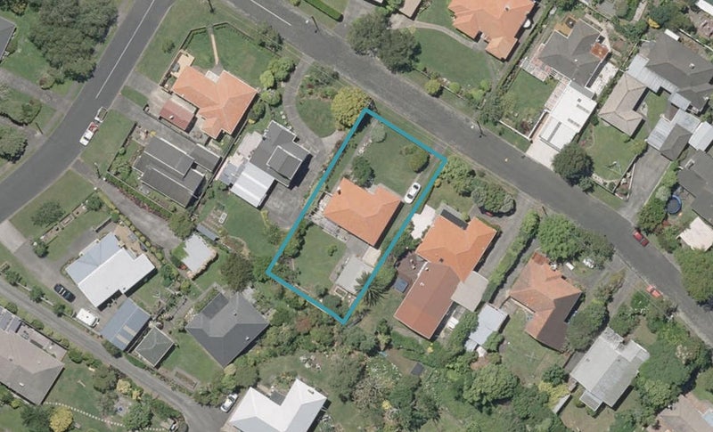8 Dickson Crescent, Saint Johns Hill, Whanganui - Carousel 1